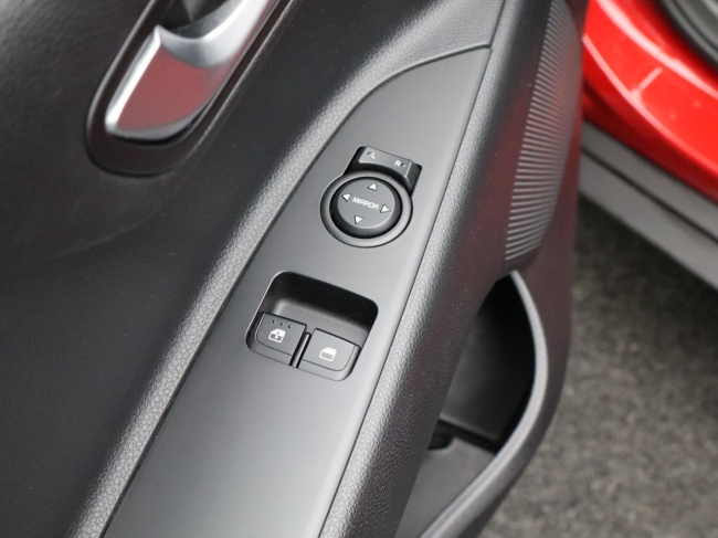 Kia Stonic - 1.0 T-GDi MHEV DynamicLine