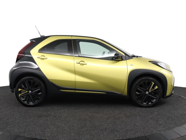 Toyota Aygo X - 1.0 VVT-i S-CVT Premium