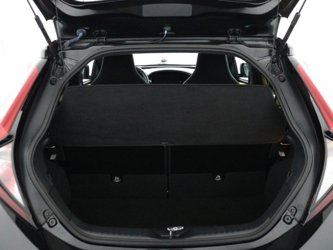 Toyota Aygo X - 1.0 VVT-i S-CVT Premium