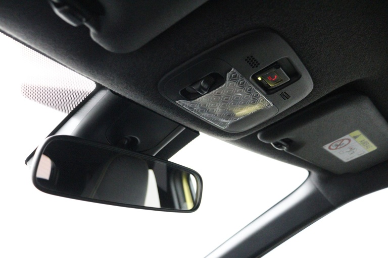 Toyota Aygo X - 1.0 VVT-i S-CVT Premium 32