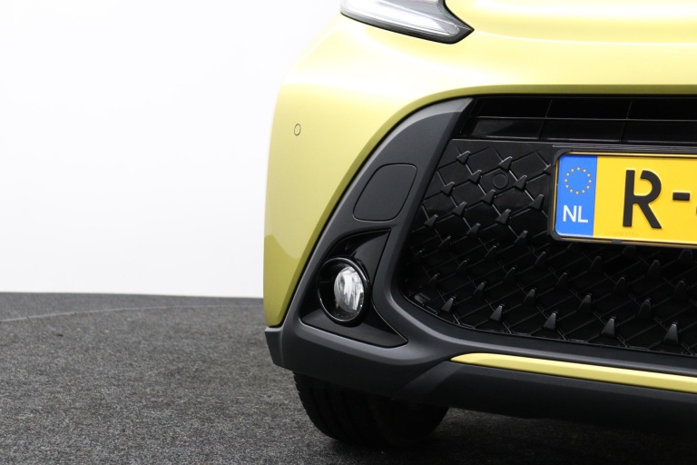 Toyota Aygo X - 1.0 VVT-i S-CVT Premium 34