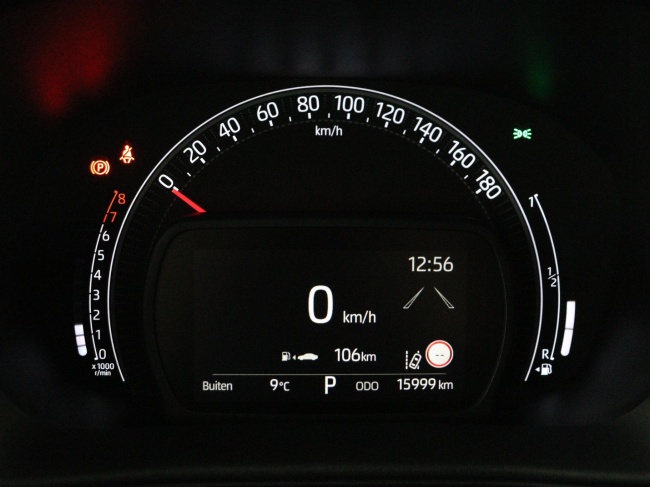 Toyota Aygo X - 1.0 VVT-i S-CVT Premium