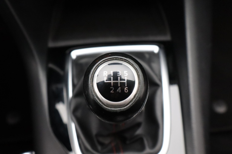 Mazda 3 - 2.0 TS+ 19