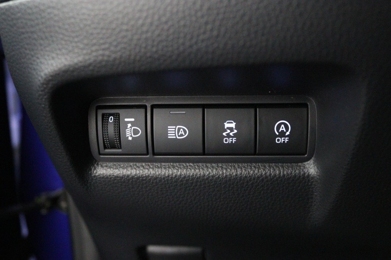 Toyota Aygo X - 1.0 VVT-i MT Play 27