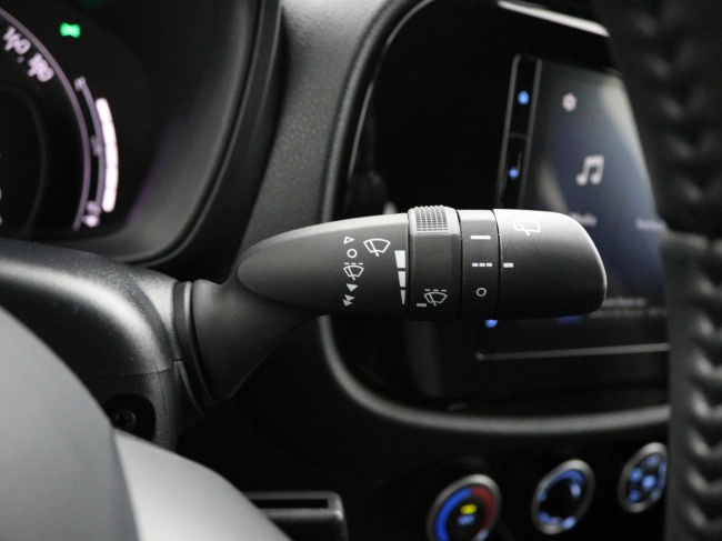 Toyota Aygo X - 1.0 VVT-i MT Play