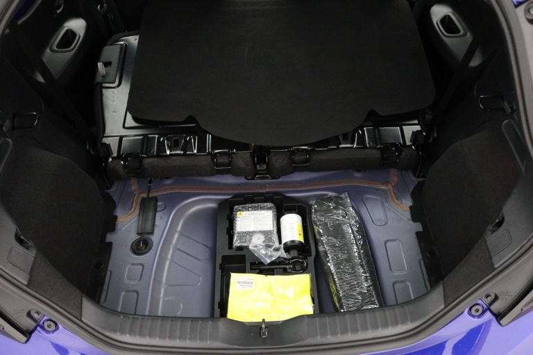 Toyota Aygo X - 1.0 VVT-i MT Play 32