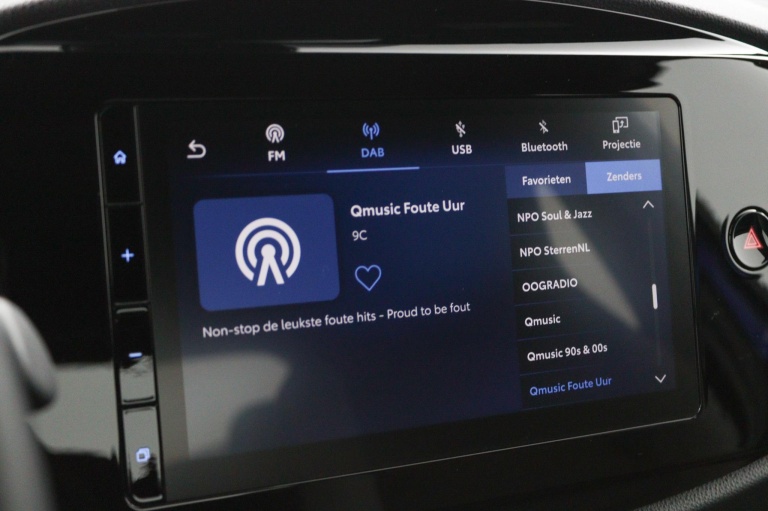 Toyota Aygo X - 1.0 VVT-i MT Play 8