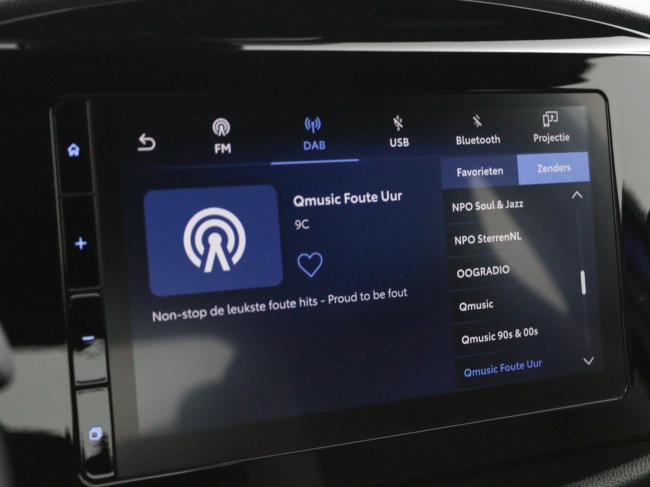 Toyota Aygo X - 1.0 VVT-i MT Play