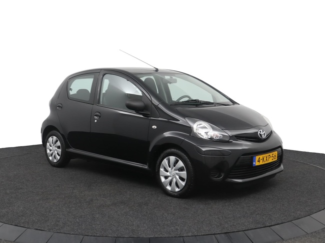 Toyota Aygo - 1.0 VVT-i Now