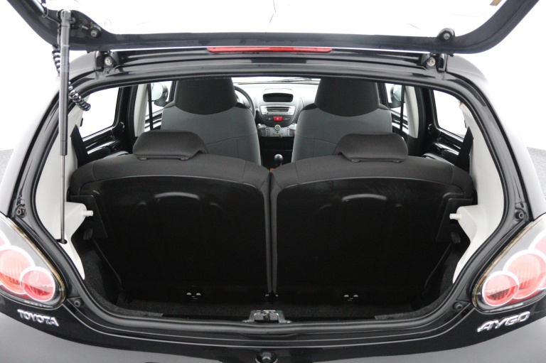 Toyota Aygo - 1.0 VVT-i Now 21