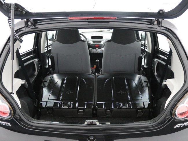 Toyota Aygo - 1.0 VVT-i Now