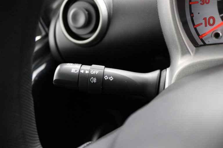 Toyota Aygo - 1.0 VVT-i Now 27