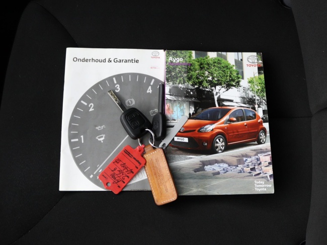 Toyota Aygo - 1.0 VVT-i Now