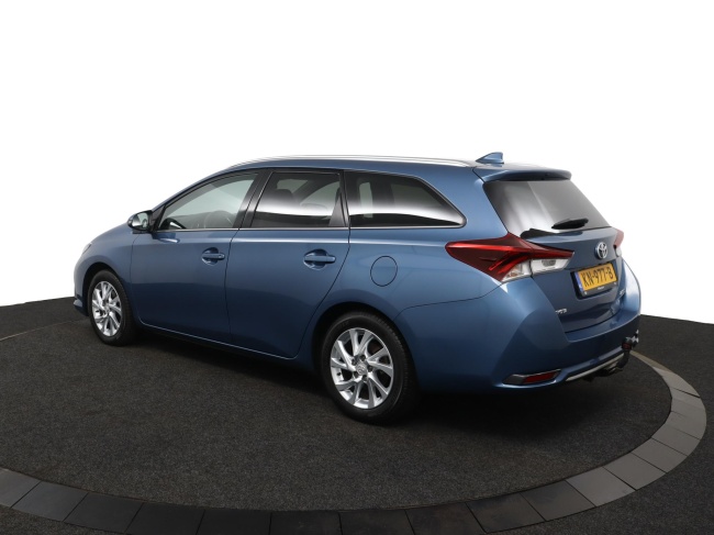 Toyota Auris Touring Sports - 1.2T Trend