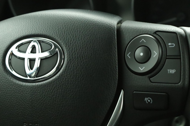 Toyota Auris Touring Sports - 1.2T Trend 21