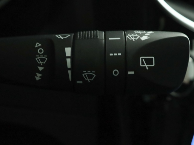 Toyota Auris Touring Sports - 1.2T Trend