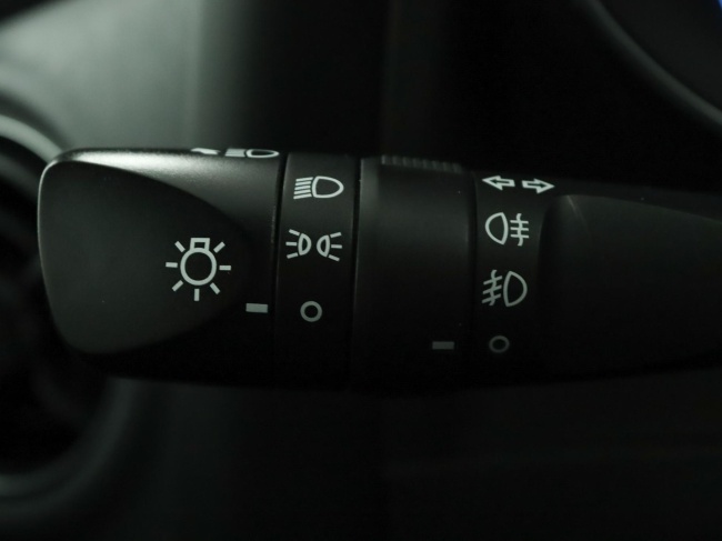 Toyota Auris Touring Sports - 1.2T Trend