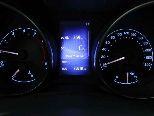 Toyota Auris Touring Sports - 1.2T Trend