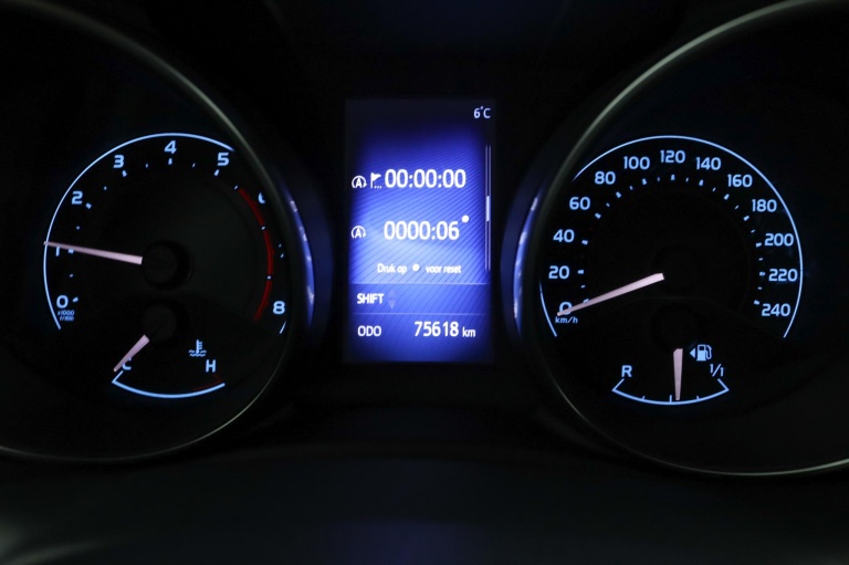 Toyota Auris Touring Sports - 1.2T Trend 46