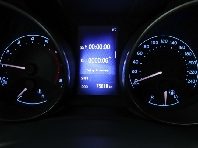 Toyota Auris Touring Sports - 1.2T Trend