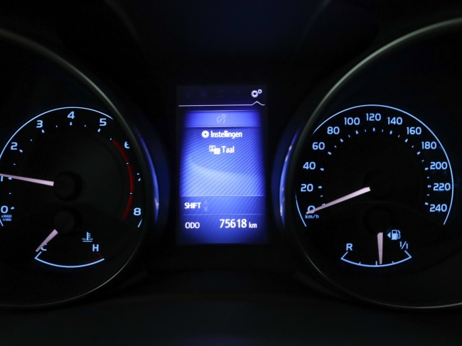 Toyota Auris Touring Sports - 1.2T Trend