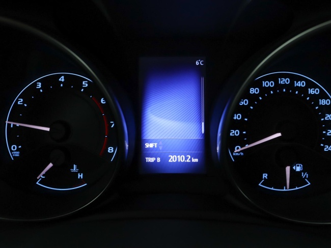 Toyota Auris Touring Sports - 1.2T Trend