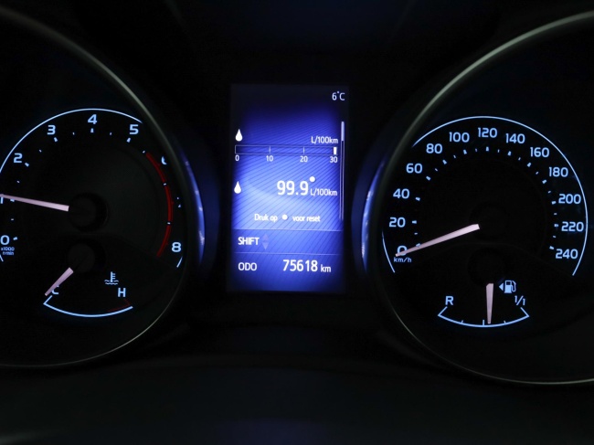 Toyota Auris Touring Sports - 1.2T Trend