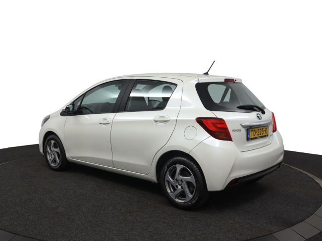 Toyota Yaris - 1.5 Hybrid Lease