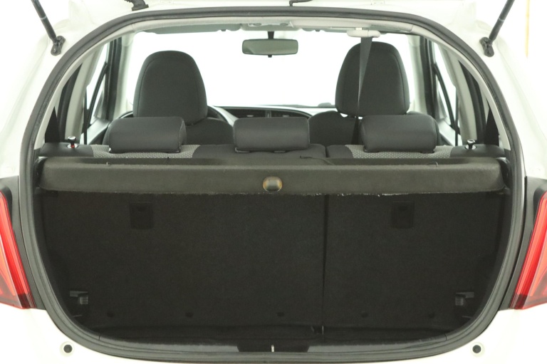 Toyota Yaris - 1.5 Hybrid Lease 23