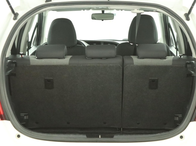 Toyota Yaris - 1.5 Hybrid Lease