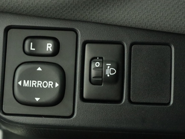 Toyota Yaris - 1.5 Hybrid Lease