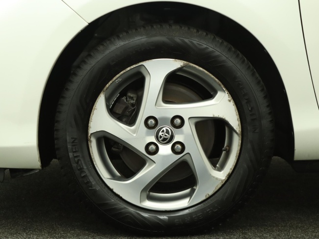 Toyota Yaris - 1.5 Hybrid Lease