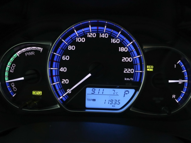 Toyota Yaris - 1.5 Hybrid Lease