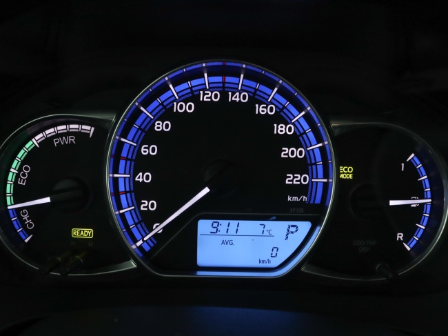 Toyota Yaris - 1.5 Hybrid Lease