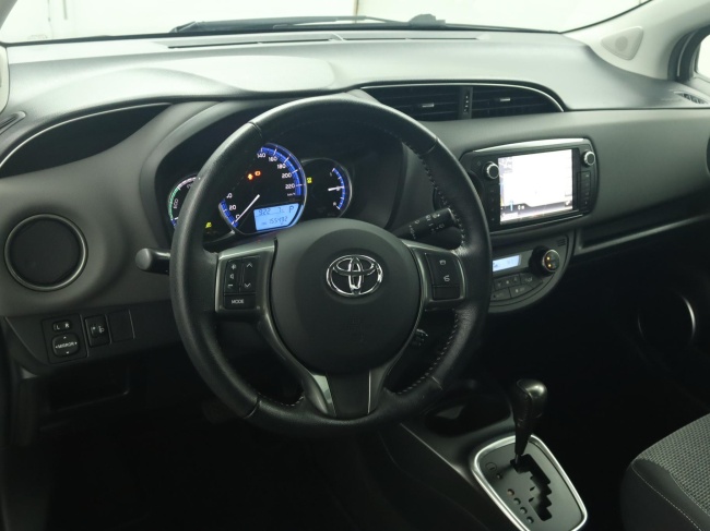 Toyota Yaris - 1.5 Hybrid Lease