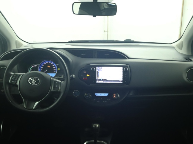 Toyota Yaris - 1.5 Hybrid Lease