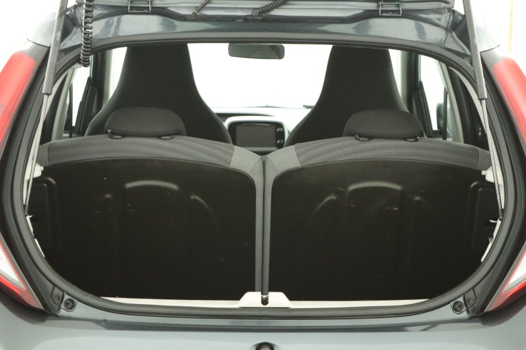 Toyota Aygo - 1.0 VVT-i x-play 24