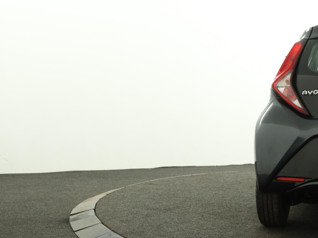Toyota Aygo - 1.0 VVT-i x-play