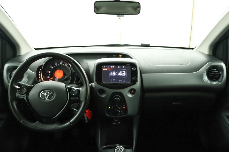 Toyota Aygo - 1.0 VVT-i x-play 54