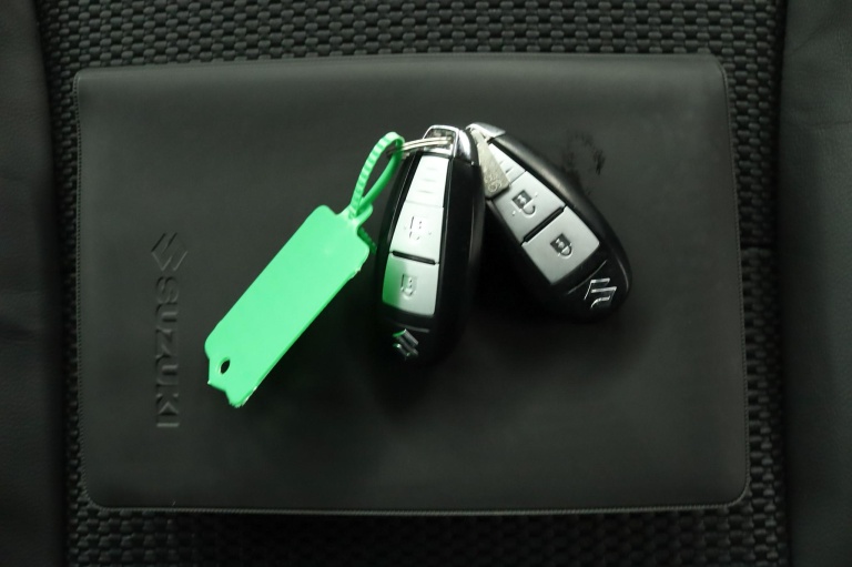 Suzuki S-Cross - 1.5 Hybrid Style 11