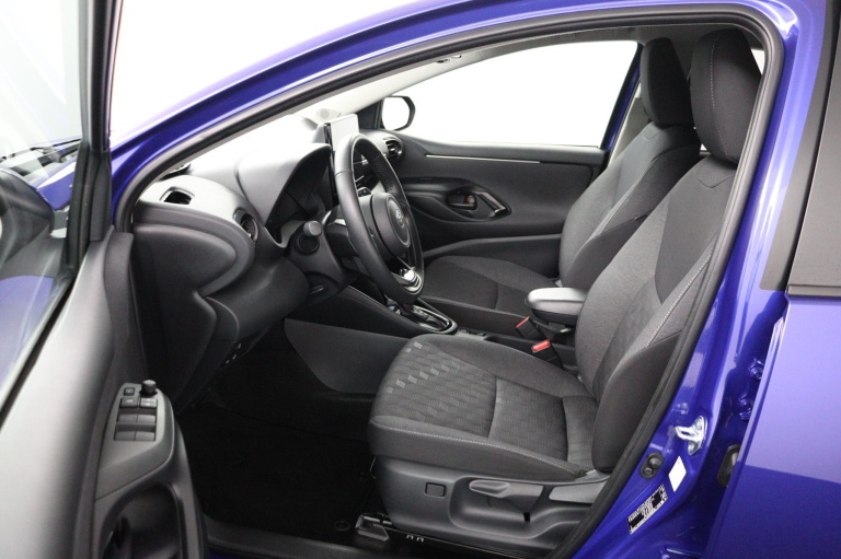 Toyota Yaris - 1.5 Hybrid 115 Dynamic 17