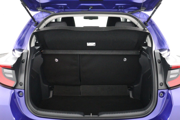 Toyota Yaris - 1.5 Hybrid 115 Dynamic 22