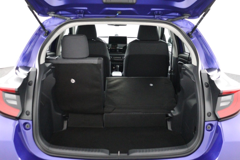 Toyota Yaris - 1.5 Hybrid 115 Dynamic 24