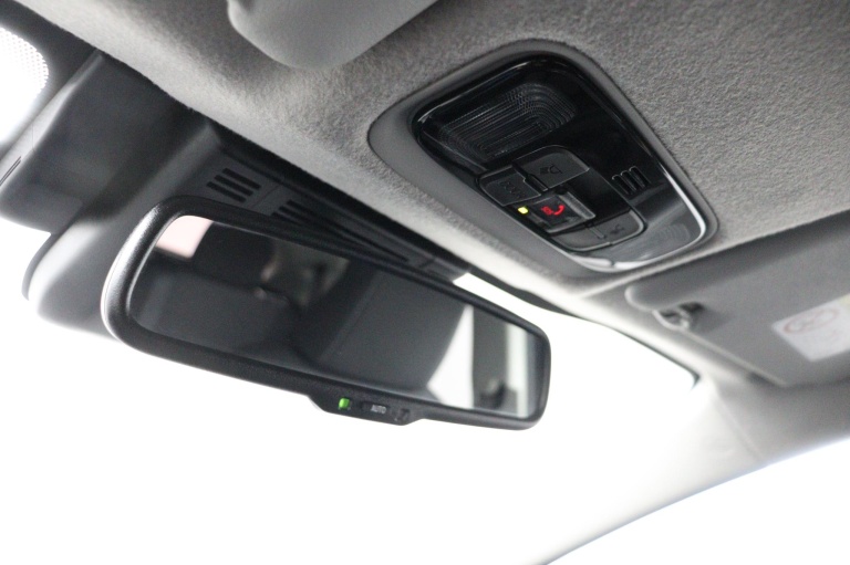 Toyota Yaris - 1.5 Hybrid 115 Dynamic 31