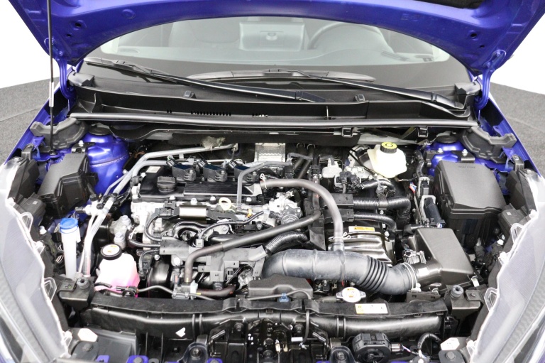 Toyota Yaris - 1.5 Hybrid 115 Dynamic 32