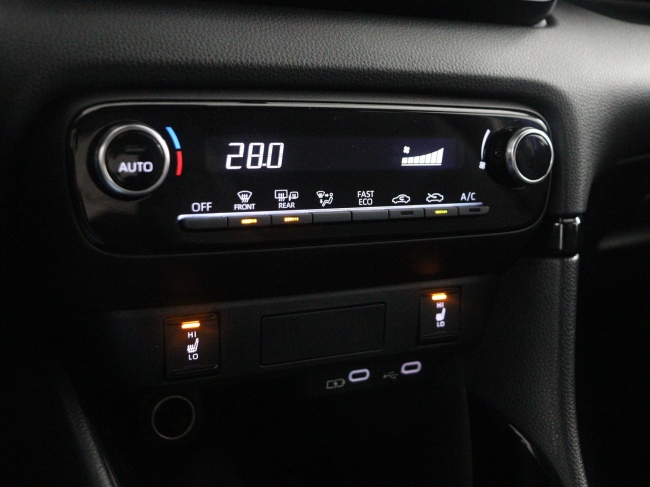 Toyota Yaris - 1.5 Hybrid 115 Dynamic