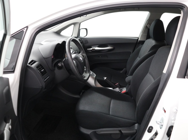 Toyota Auris - 1.8 Full Hybrid Aspiration