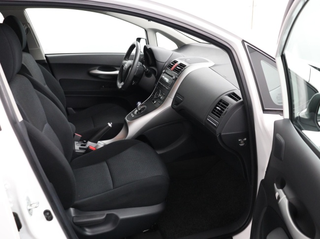 Toyota Auris - 1.8 Full Hybrid Aspiration