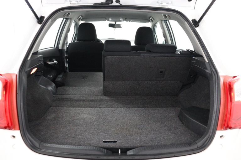 Toyota Auris - 1.8 Full Hybrid Aspiration 23