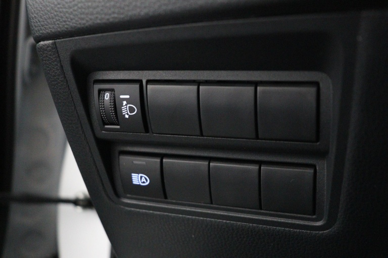 Toyota Yaris - 1.5 Hybrid Style 29